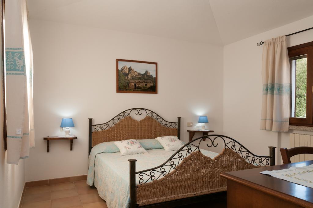 B&B Li Conchi Arzachena Habitación foto